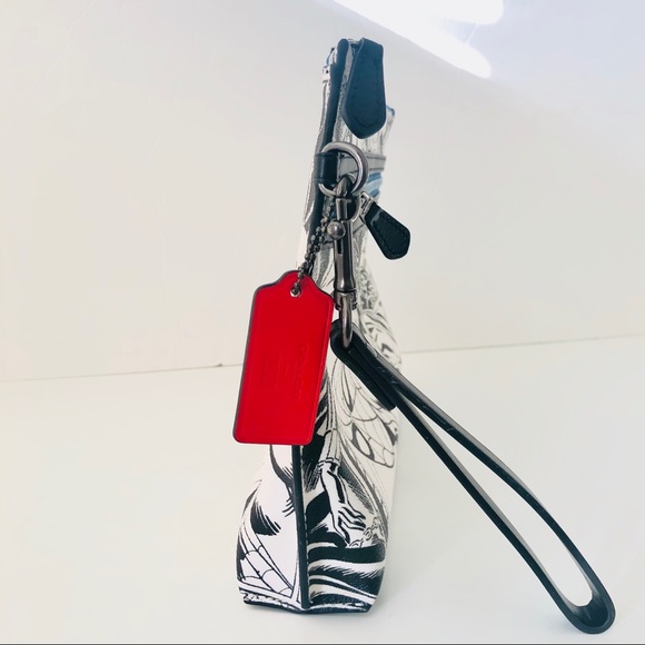 Coach Marvel Carryall Pouch Comic Book Wallet - Picture 2 of 8